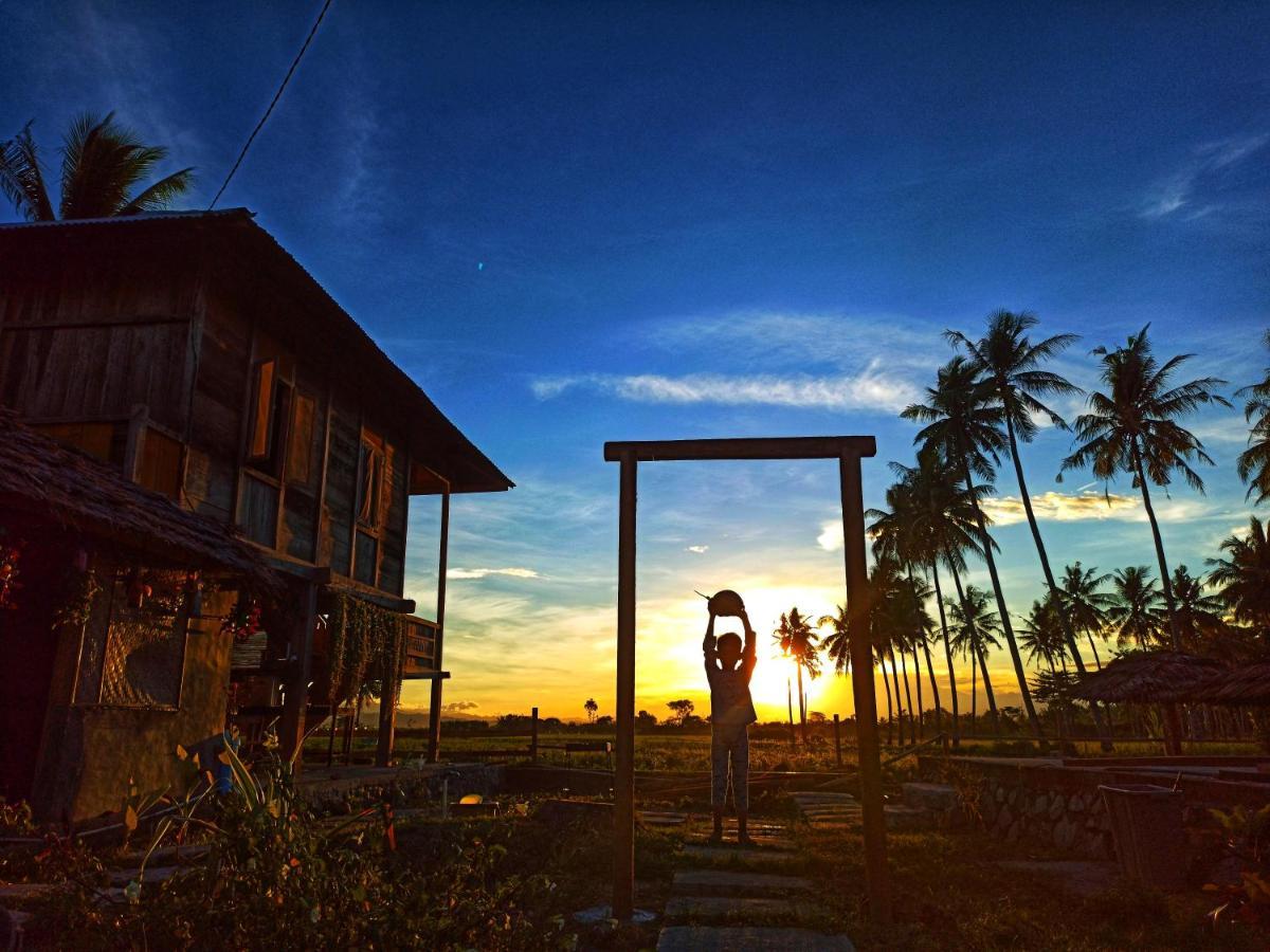 Sunset Homestay By Harry & Mimin Telaga Экстерьер фото