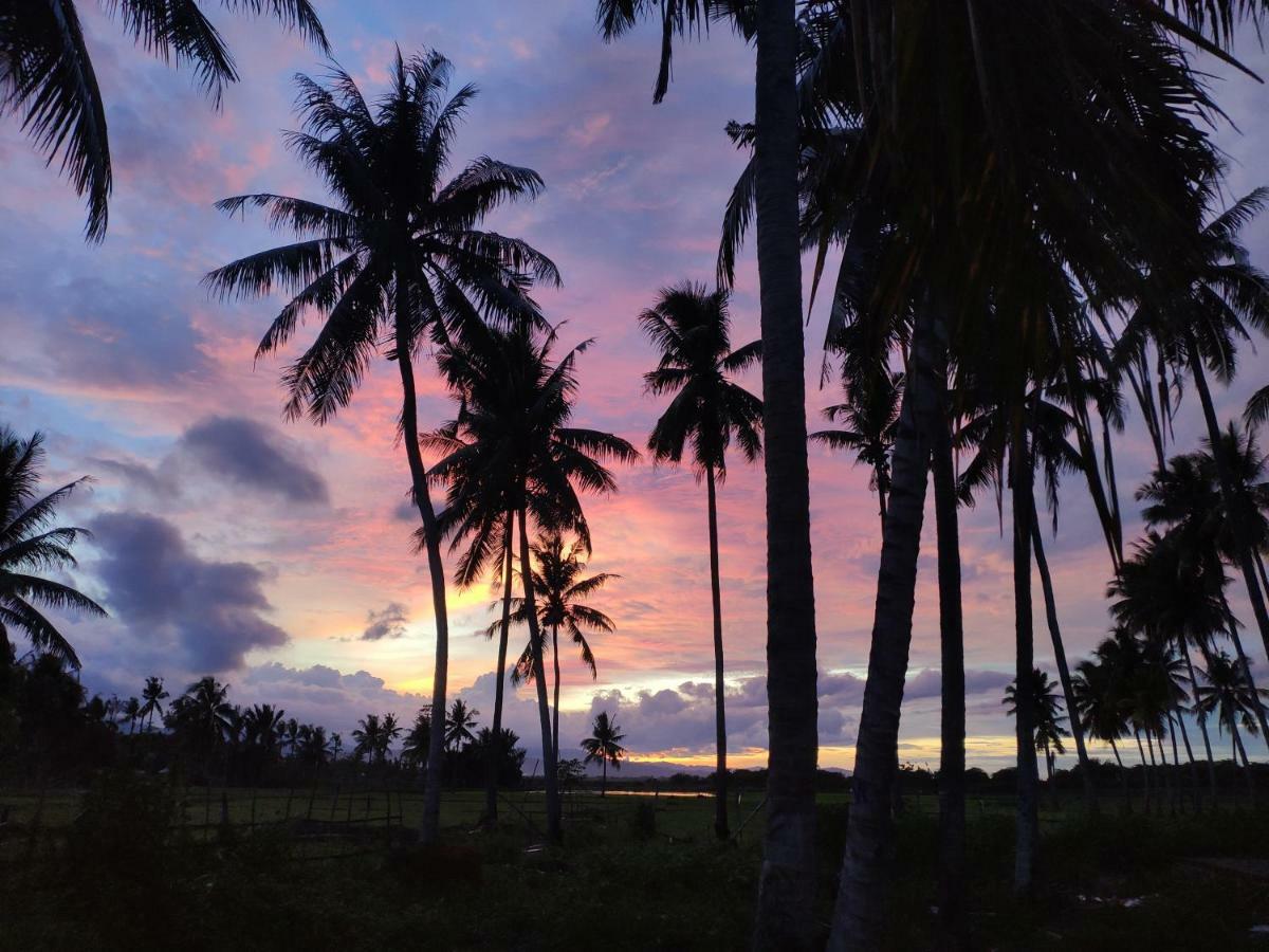 Sunset Homestay By Harry & Mimin Telaga Экстерьер фото